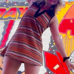 urban outfitters mod/60s inspired mini dress in orange 🍑